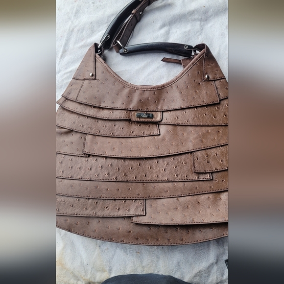 Gucci hand bag - Picture 2 of 2